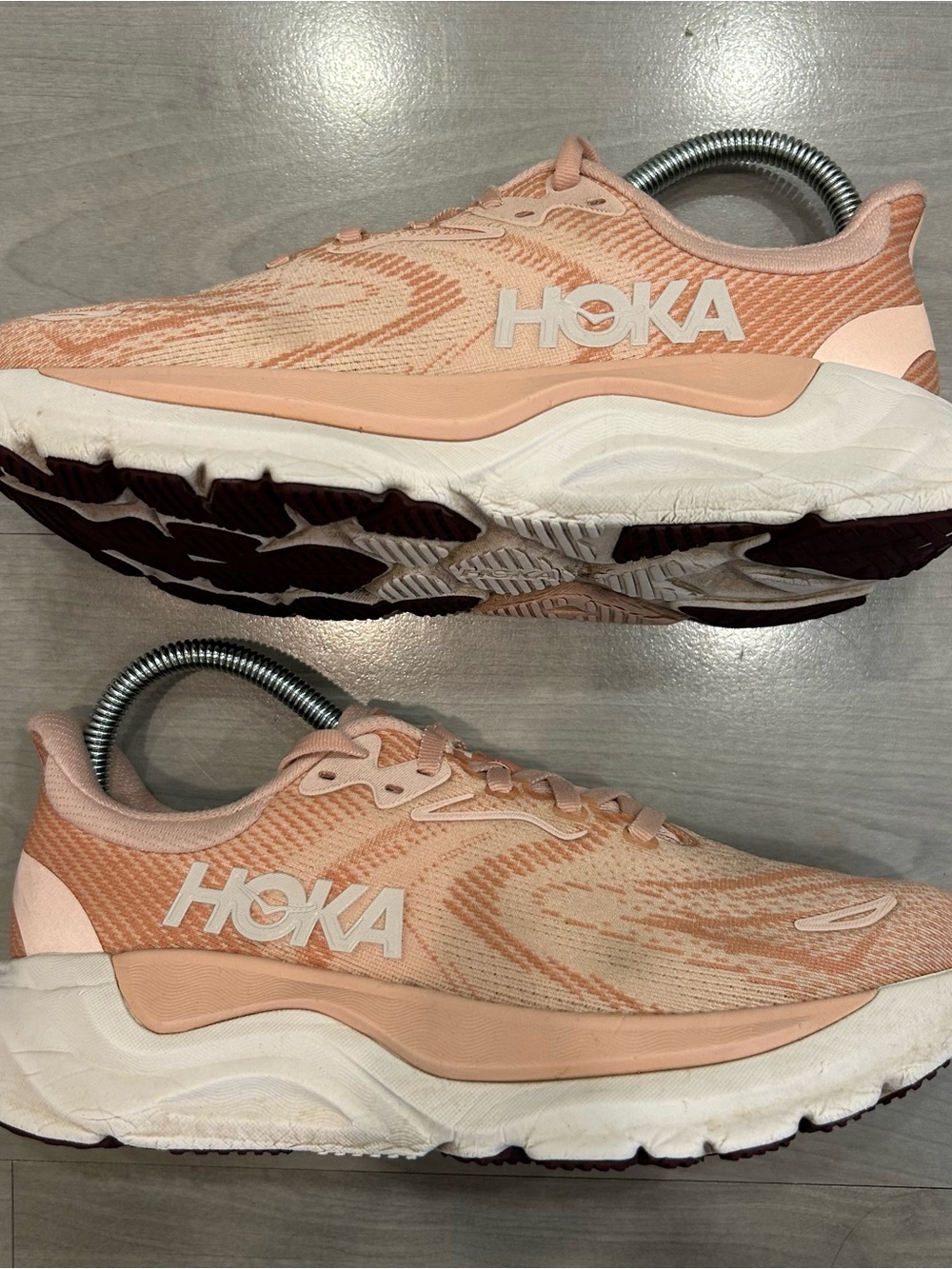 Hoka One One Arahi 8 Women's Size 8 B Latte Rose Running Shoes 1168691 BHRS
